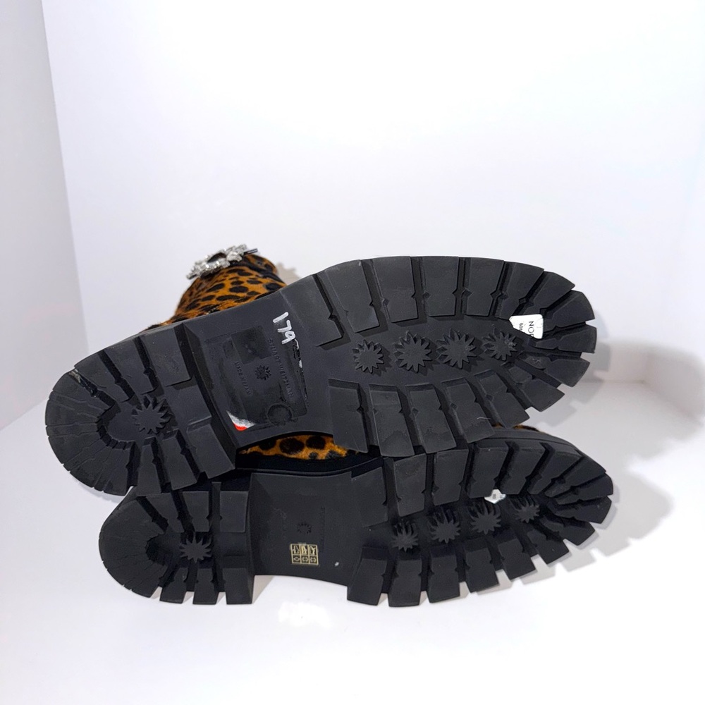 Stuart Weitzman Crystal Nova Bedford Leopard Booties - Picture 3 of 4